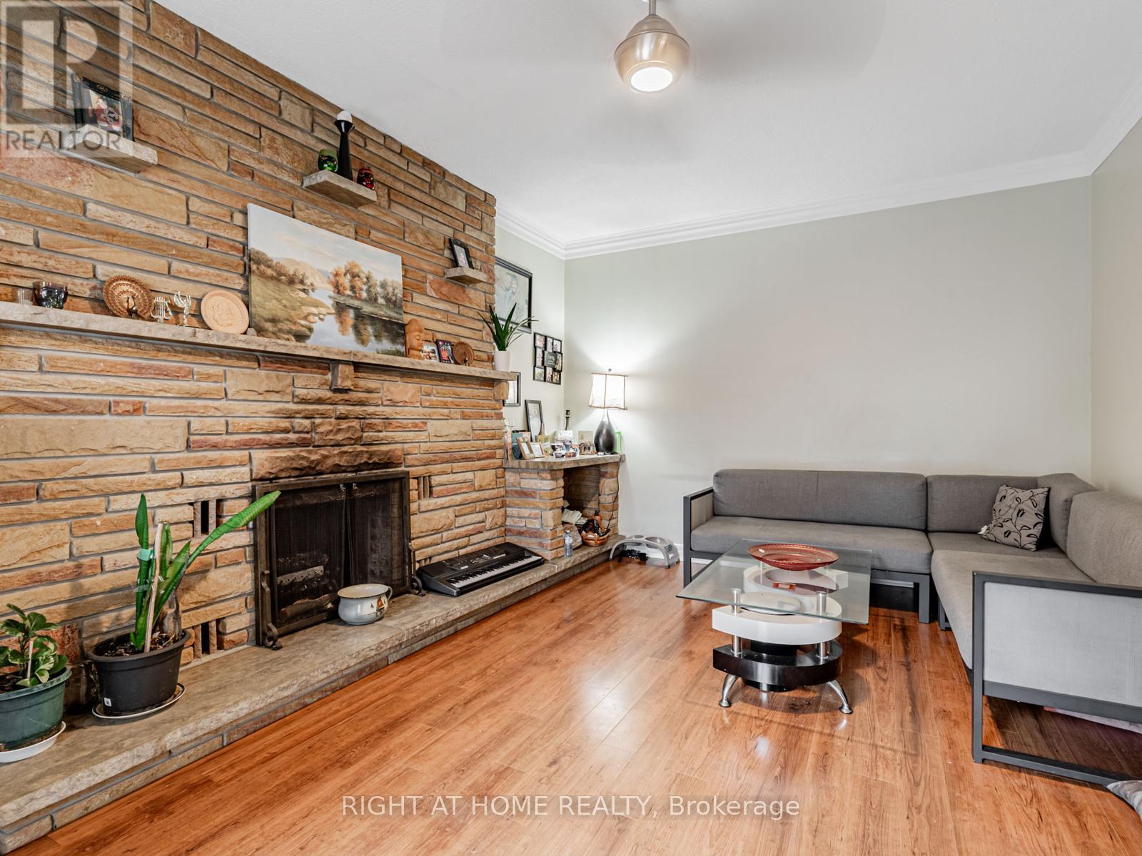 71 Satchell Boulevard, Toronto, Ontario  M1C 3B3 - Photo 12 - E12414079