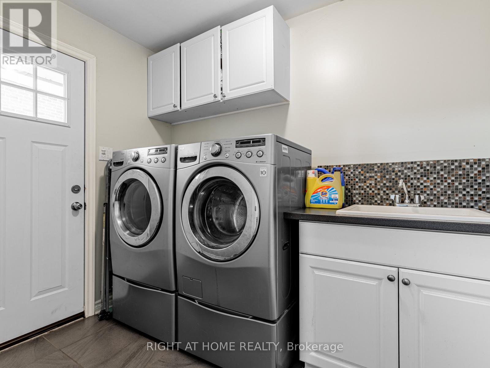 71 Satchell Boulevard, Toronto, Ontario  M1C 3B3 - Photo 15 - E12414079