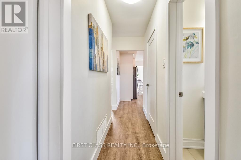 24 Fintona Avenue, Toronto, Ontario  M1E 1V3 - Photo 13 - E12414080