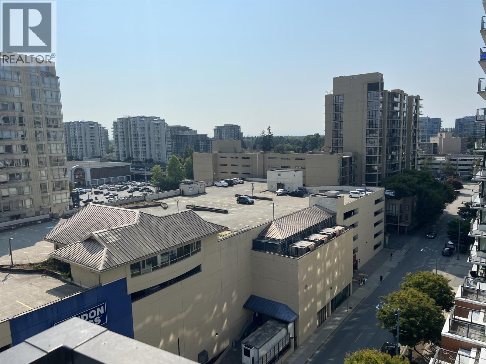 1213 7988 ACKROYD ROAD, Richmond, British Columbia
