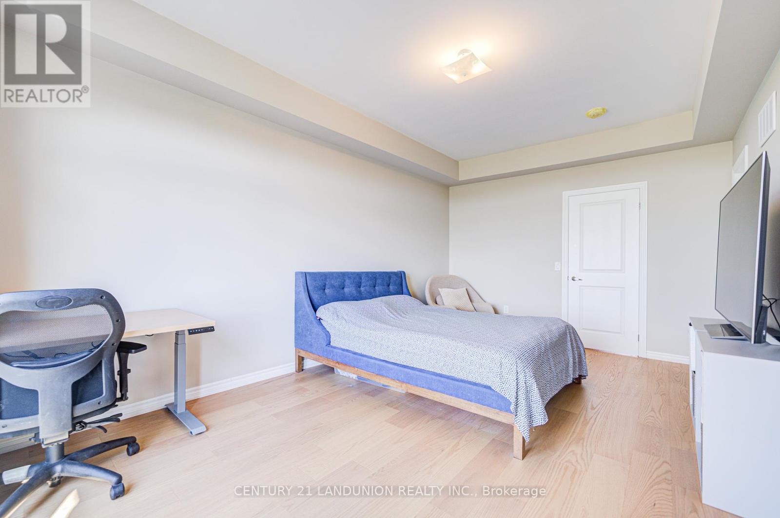 65 Puisaya Drive, Richmond Hill, Ontario  L4E 1L2 - Photo 22 - N12414082