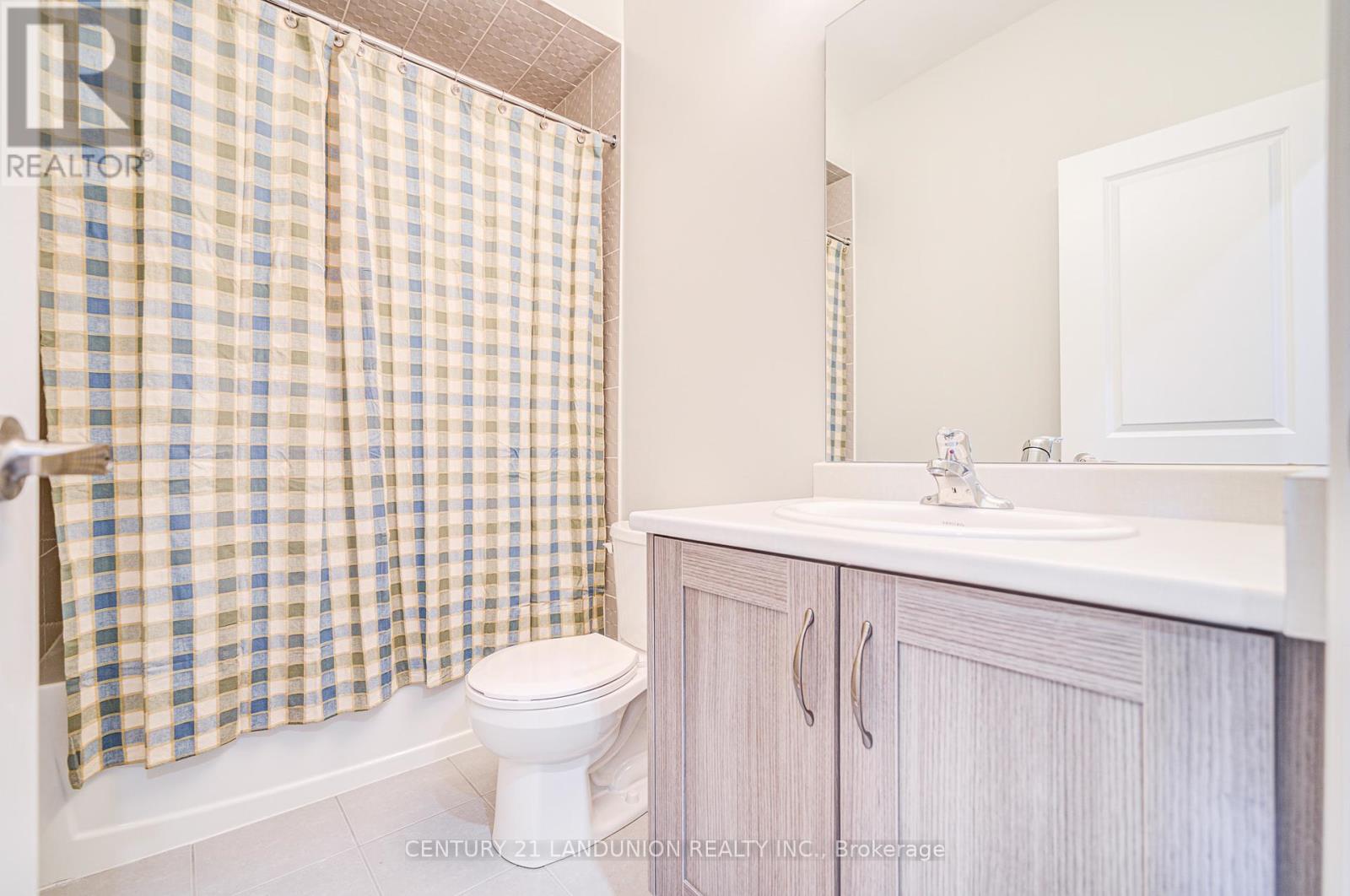 65 Puisaya Drive, Richmond Hill, Ontario  L4E 1L2 - Photo 29 - N12414082