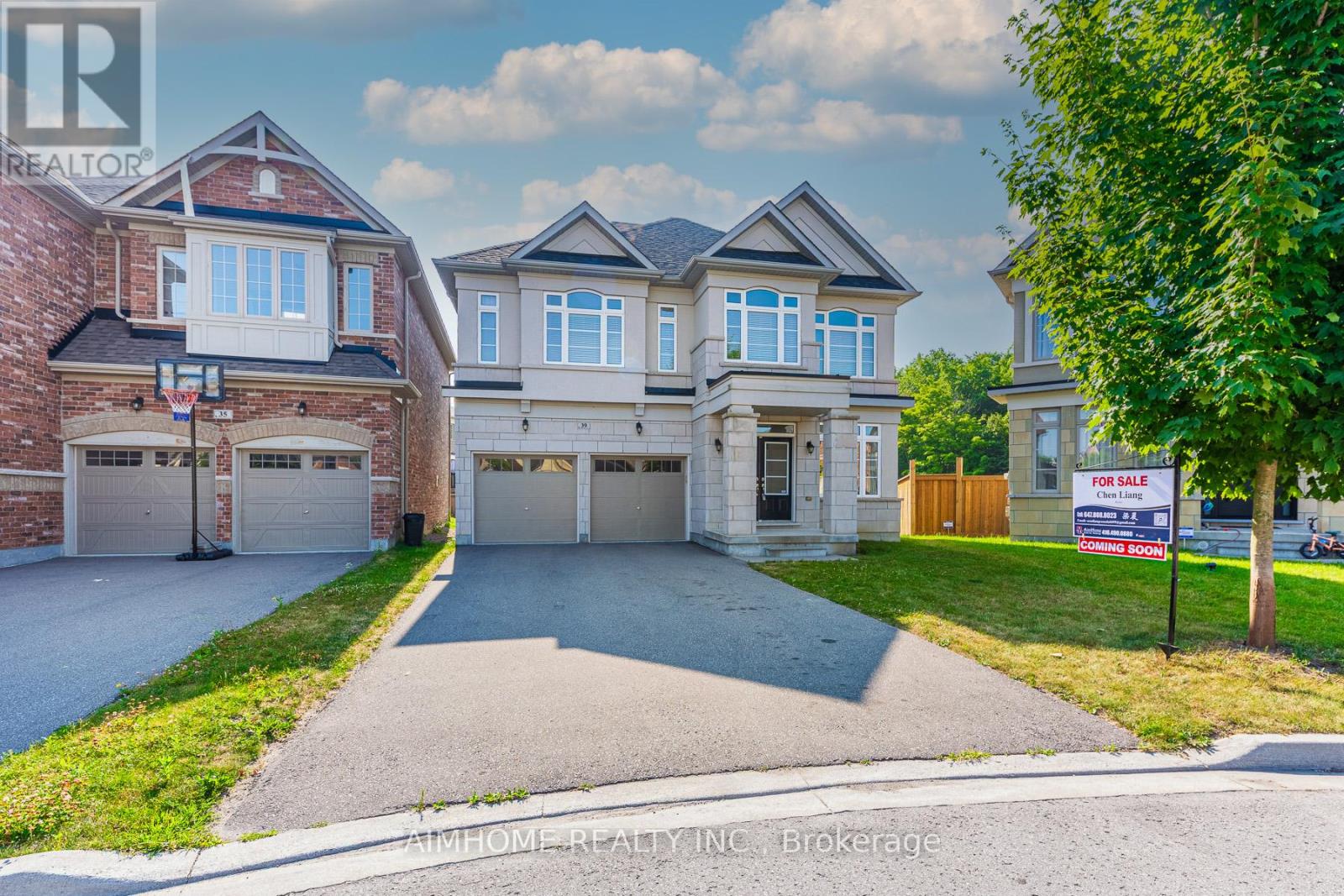 Property at 39 BOLSBY COURT image 3