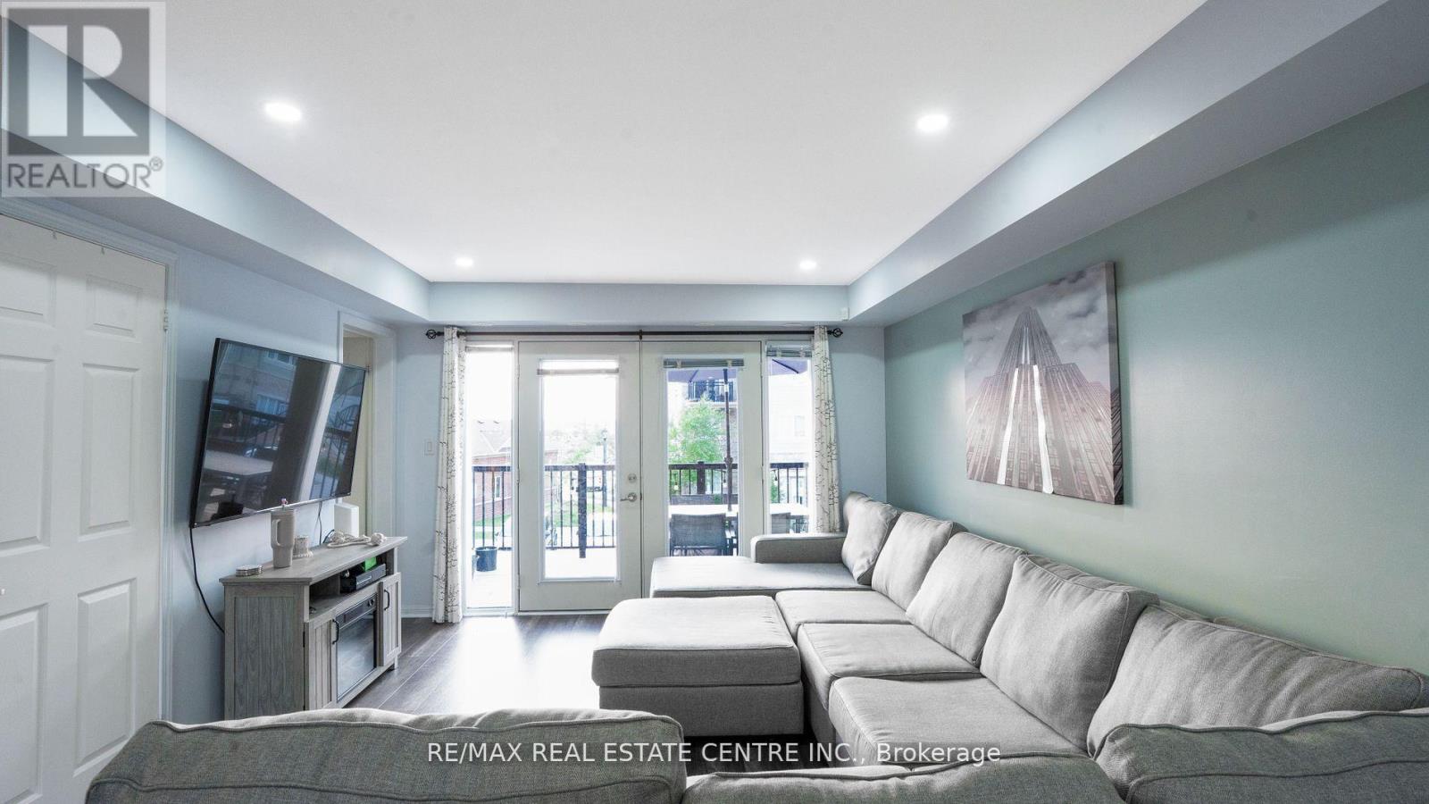 77 - 250 Sunny Meadow Boulevard, Brampton, Ontario  L6R 3Y7 - Photo 14 - W12414076