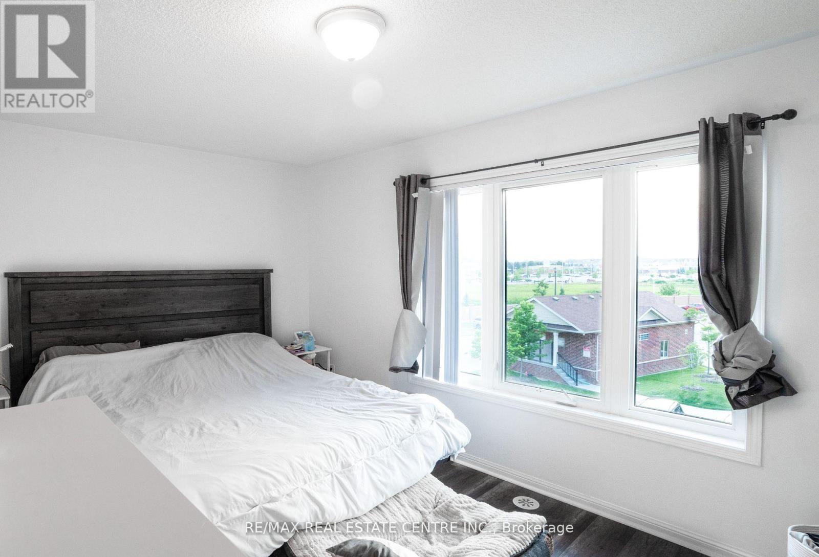 77 - 250 Sunny Meadow Boulevard, Brampton, Ontario  L6R 3Y7 - Photo 23 - W12414076