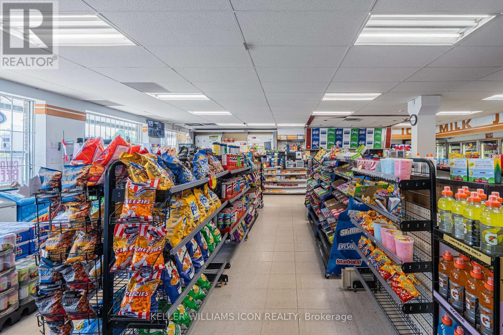 1665 Cyrville Road, Ottawa, Ontario  K1B 3L7 - Photo 8 - X12414124