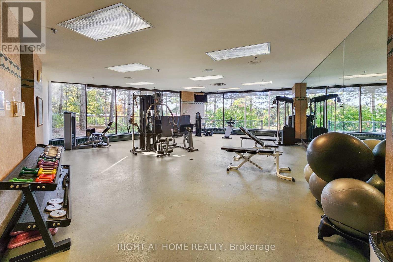 Ph1 - 85 Skymark Drive, Toronto (Hillcrest Village), Ontario  M2H 3P2 - Photo 45 - C12413055