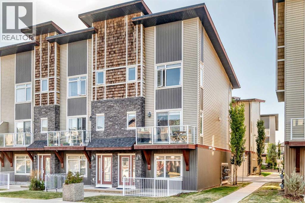 29 Skyview Point Link Ne, Calgary, Alberta  T3N 0L7 - Photo 1 - A2255014