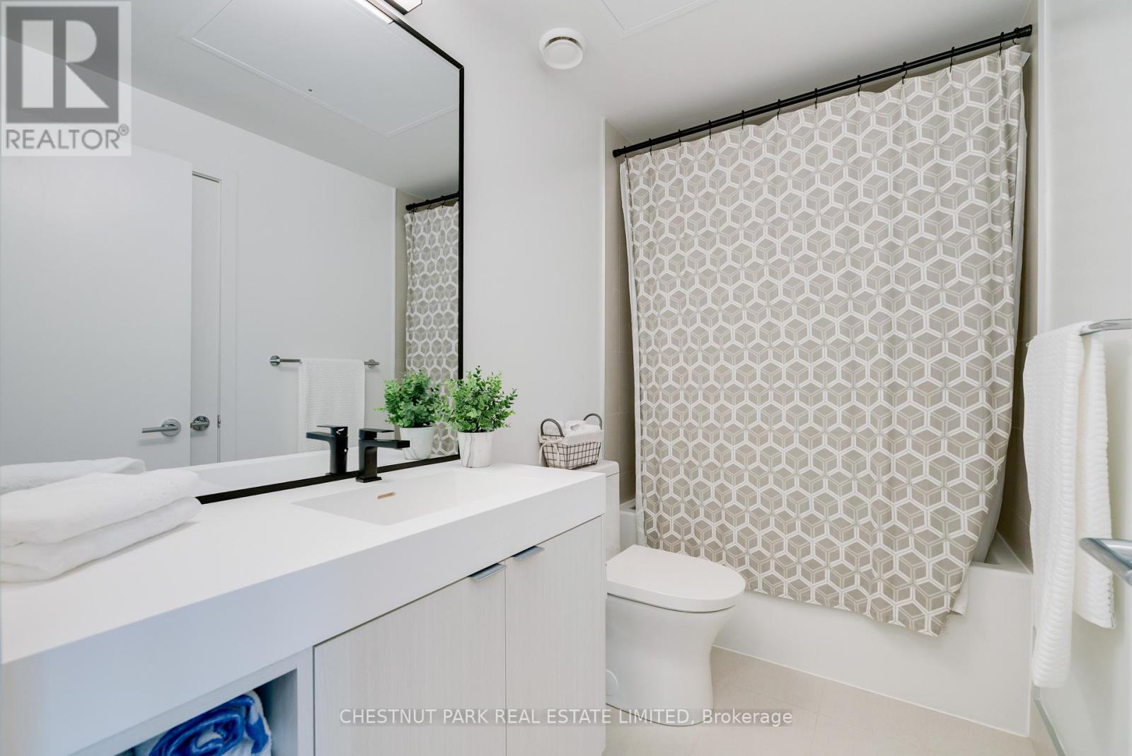 406 - 250 Lawrence Avenue W, Toronto, Ontario  M5M 1B1 - Photo 22 - C12414093