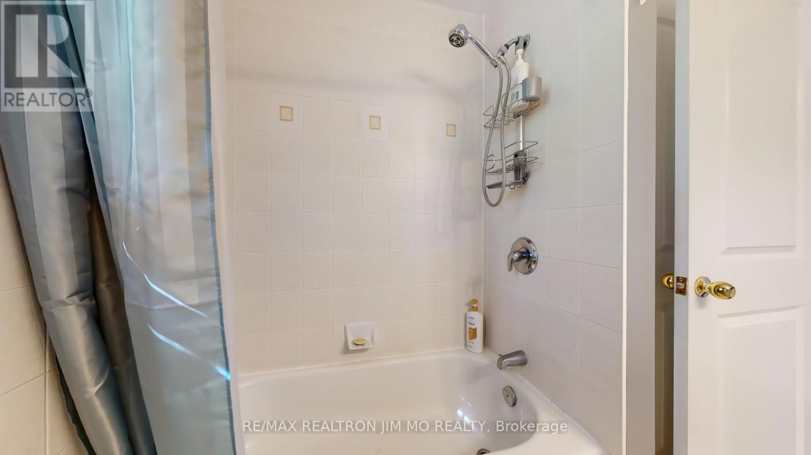 751 Sedore Avenue, Georgina, Ontario  L0E 1S0 - Photo 22 - N12414092