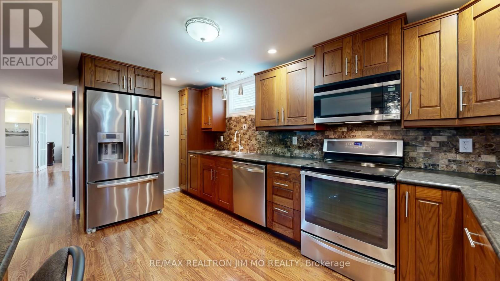 751 Sedore Avenue, Georgina, Ontario  L0E 1S0 - Photo 30 - N12414092