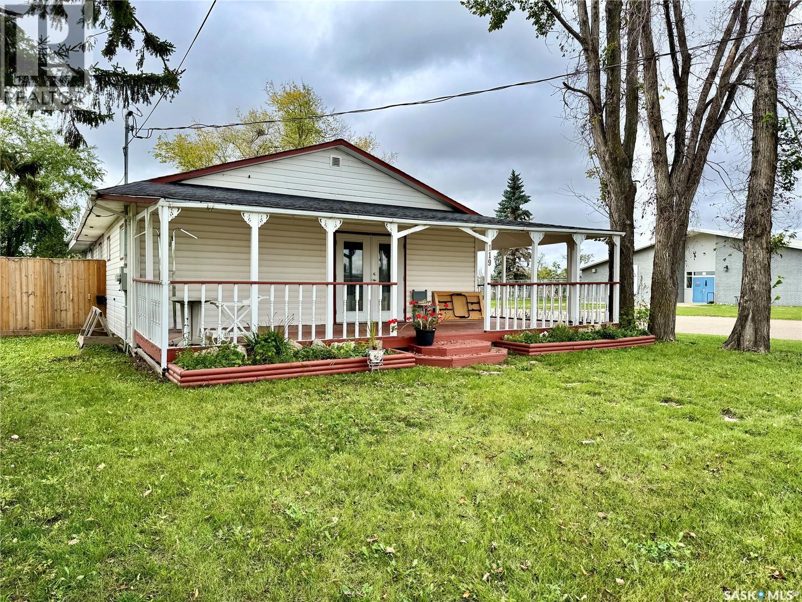 119 Raikes STREET, Churchbridge, Saskatchewan