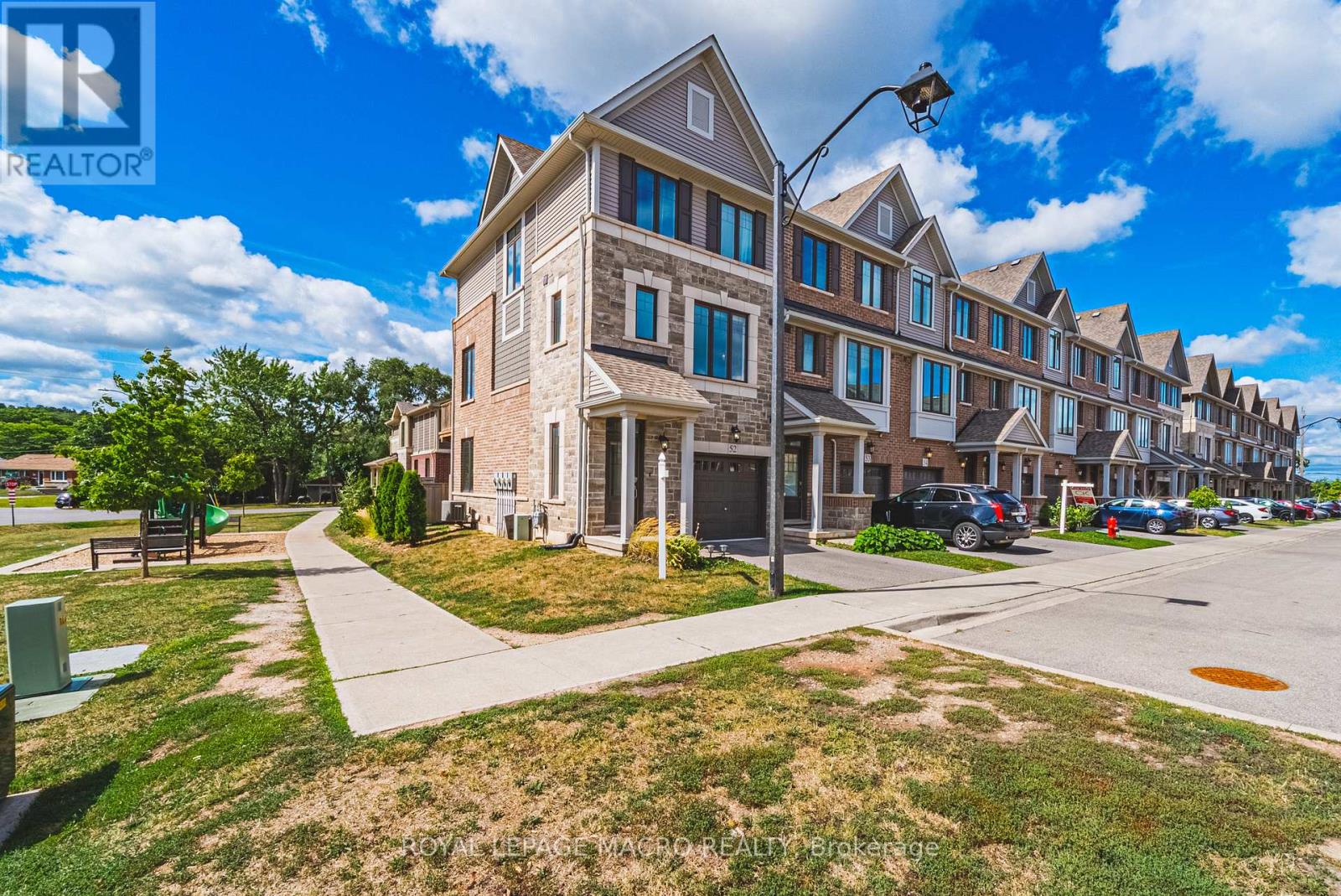 52 - 288 Glover Road, Hamilton, Ontario  L8E 5H6 - Photo 3 - X12414103