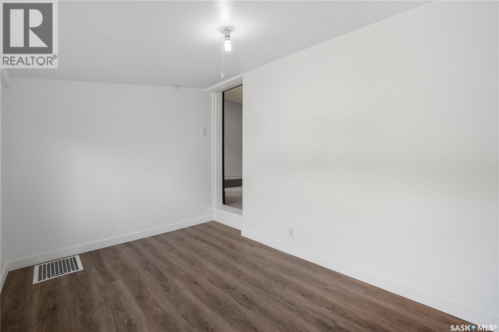2327 Toronto Street, Regina, Saskatchewan  S4P 1N7 - Photo 26 - SK018734