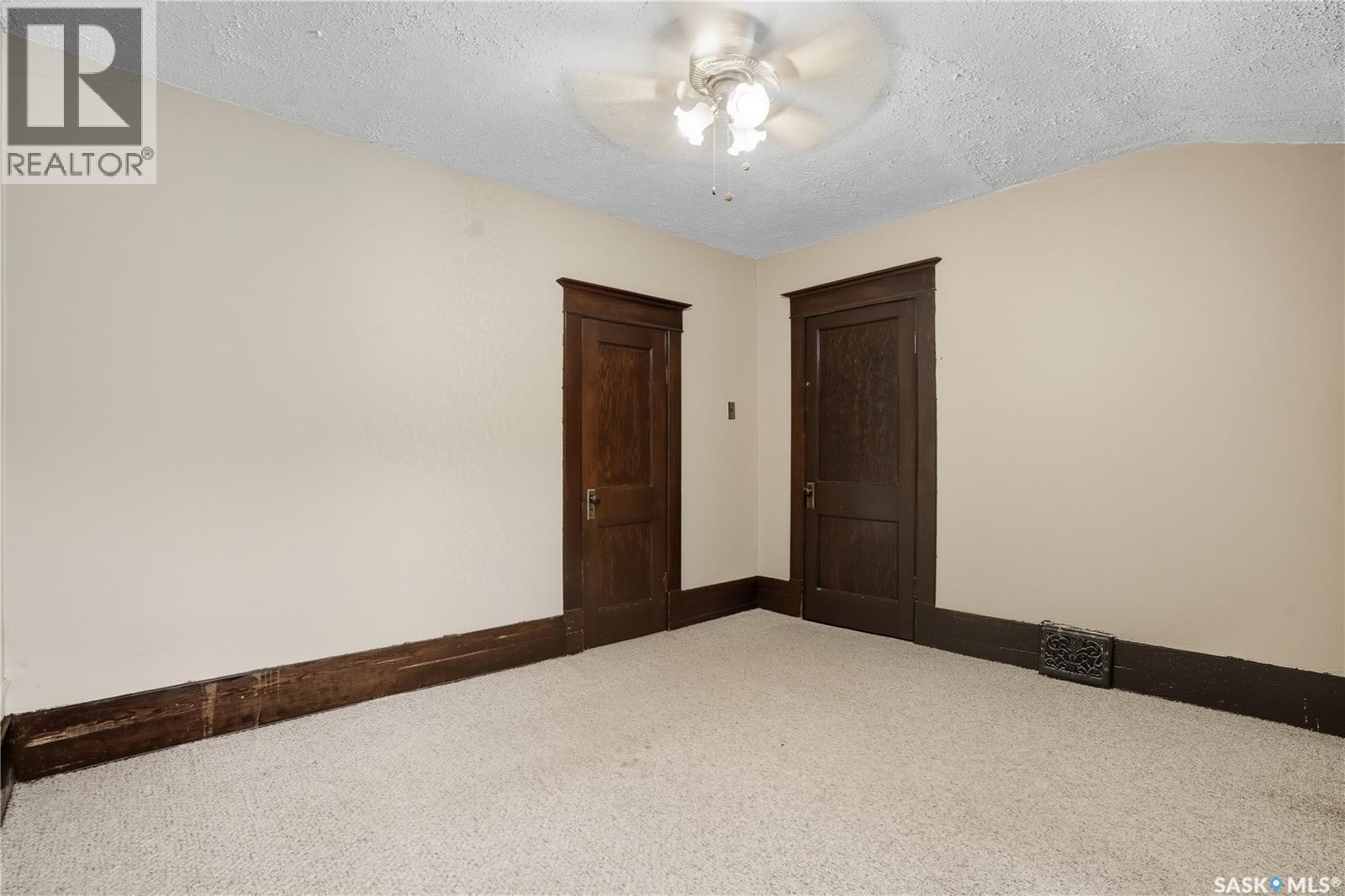 2327 Toronto Street, Regina, Saskatchewan  S4P 1N7 - Photo 24 - SK018734