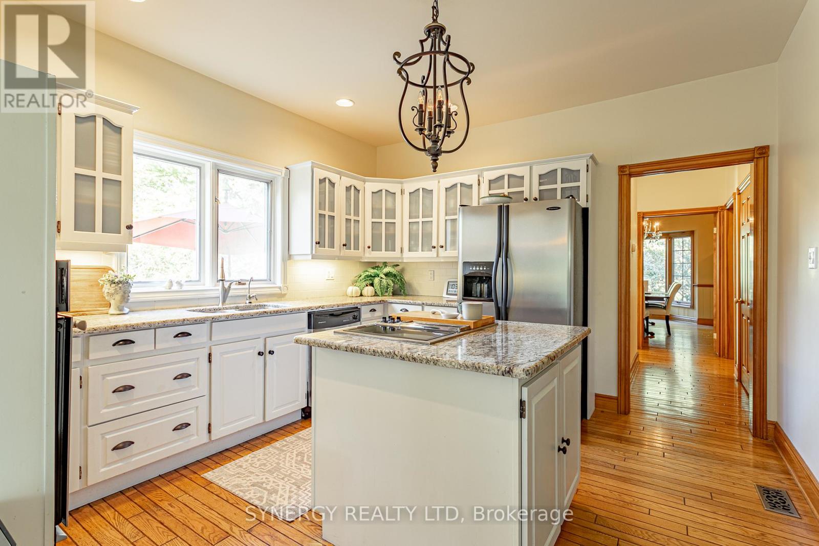 1 Lansdowne Park Crescent, Middlesex Centre, Ontario  N0L 1R0 - Photo 17 - X12414146