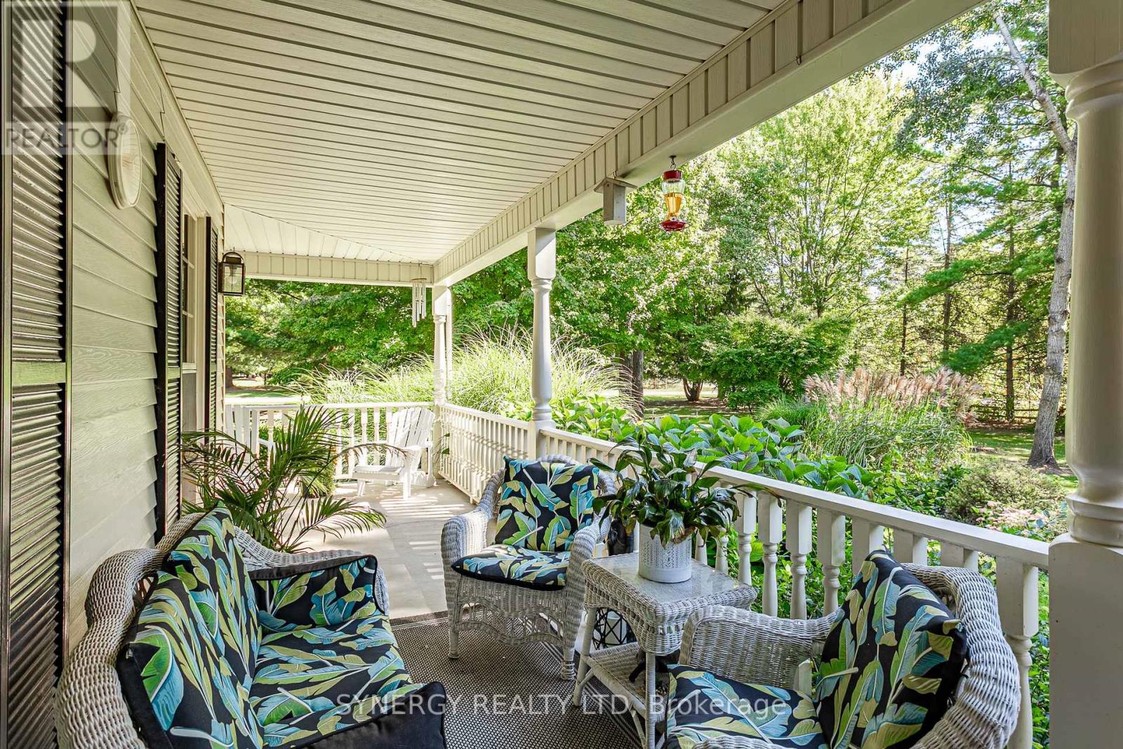 1 Lansdowne Park Crescent, Middlesex Centre, Ontario  N0L 1R0 - Photo 36 - X12414146