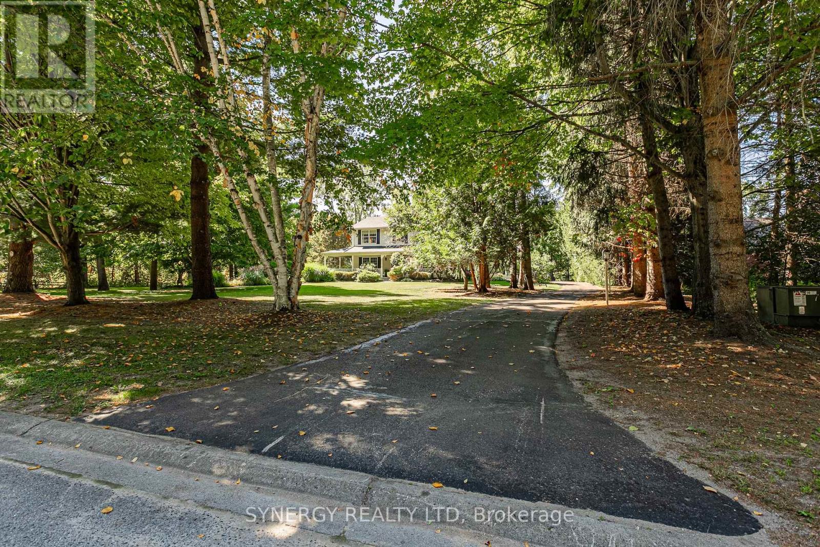 1 Lansdowne Park Crescent, Middlesex Centre, Ontario  N0L 1R0 - Photo 4 - X12414146