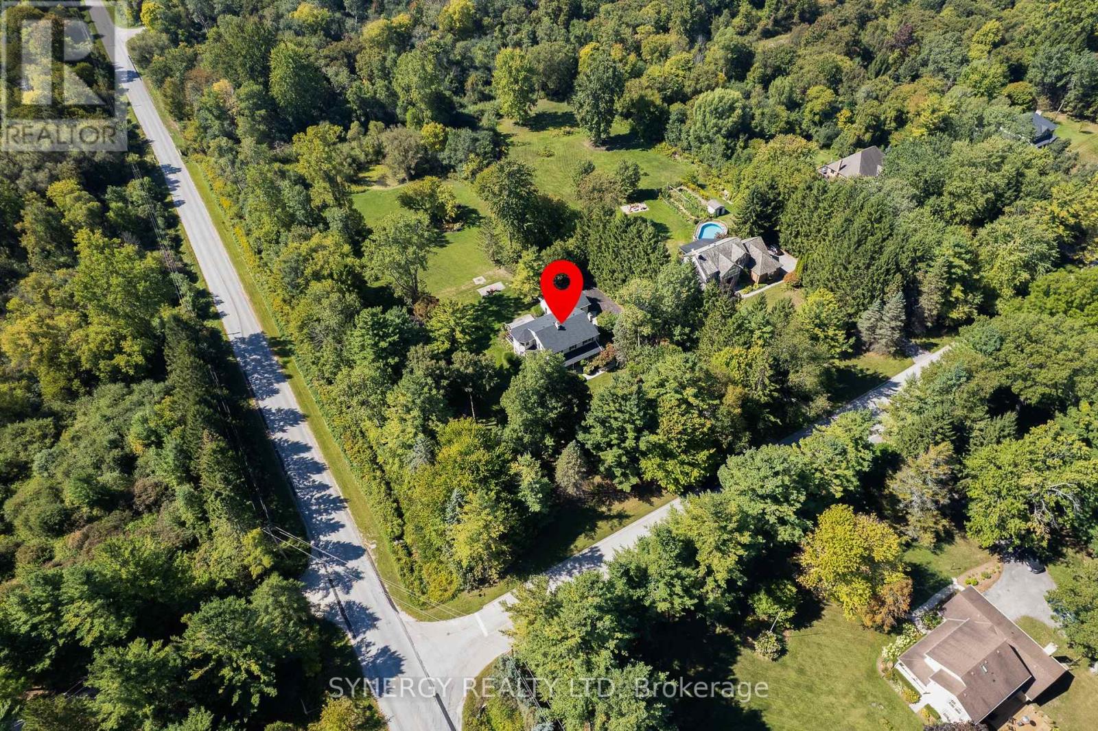 1 Lansdowne Park Crescent, Middlesex Centre, Ontario  N0L 1R0 - Photo 48 - X12414146