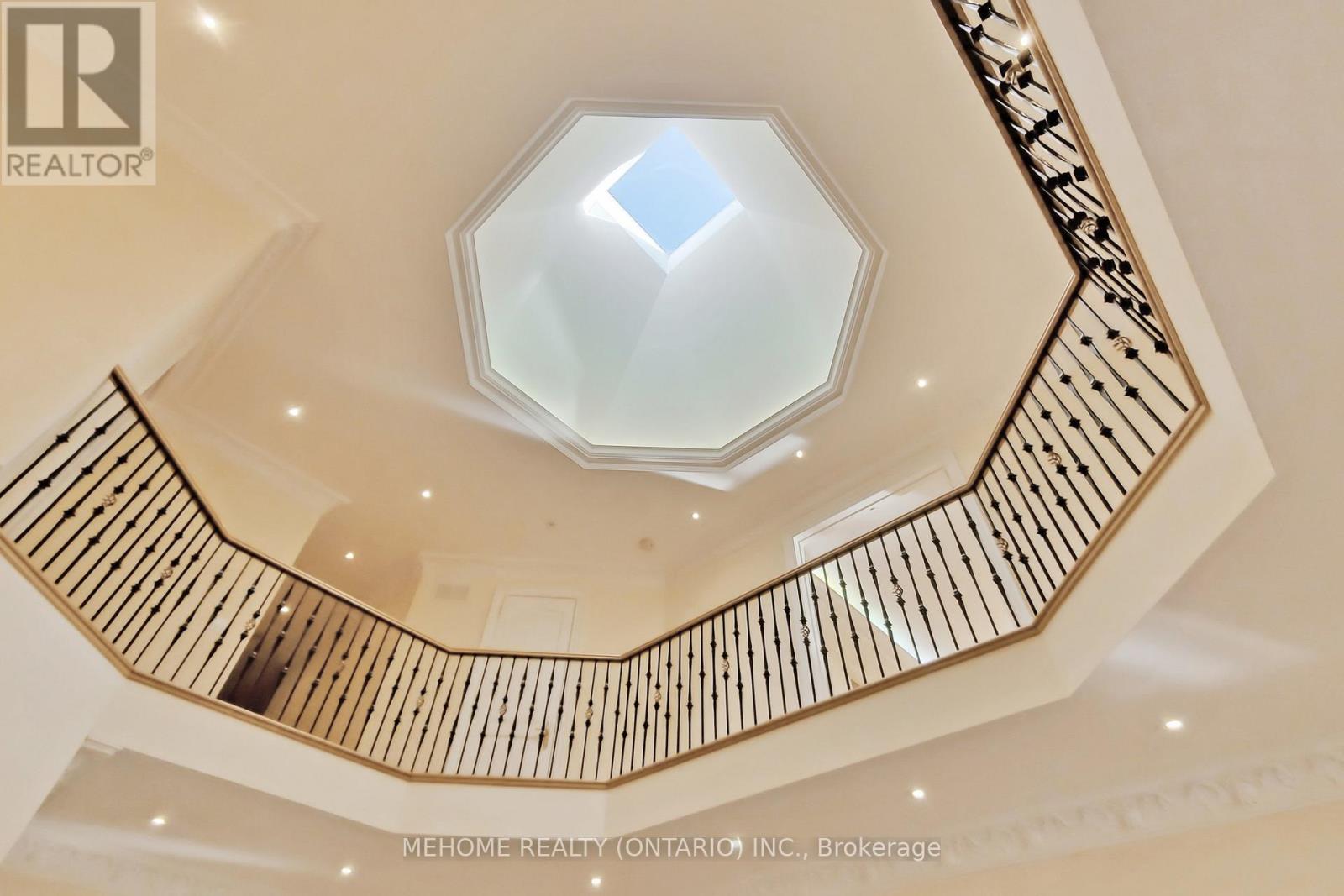 361 Spring Garden Avenue, Toronto, Ontario  M2N 3H4 - Photo 21 - C12414128