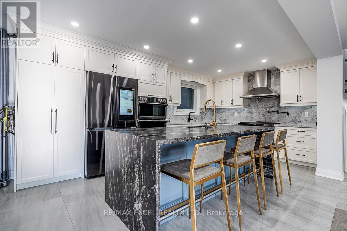 9 Oakcrest Avenue, Markham, Ontario  L3R 2B9 - Photo 17 - N12414129