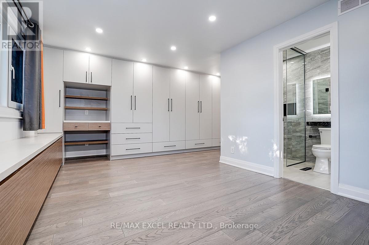 9 Oakcrest Avenue, Markham, Ontario  L3R 2B9 - Photo 22 - N12414129