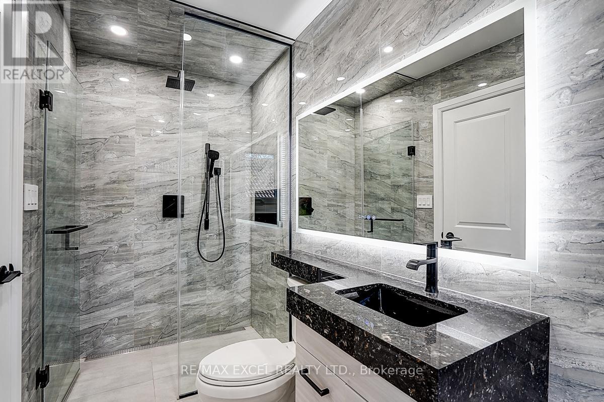 9 Oakcrest Avenue, Markham, Ontario  L3R 2B9 - Photo 27 - N12414129