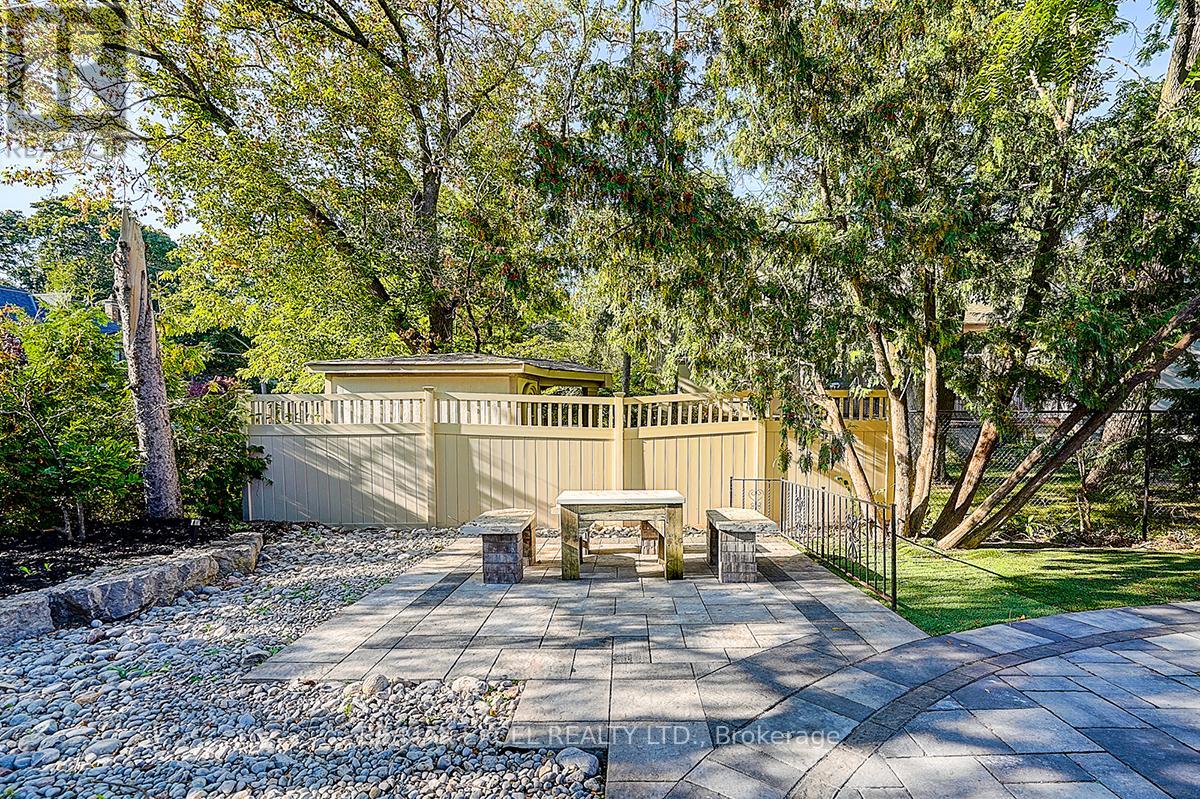 9 Oakcrest Avenue, Markham, Ontario  L3R 2B9 - Photo 8 - N12414129