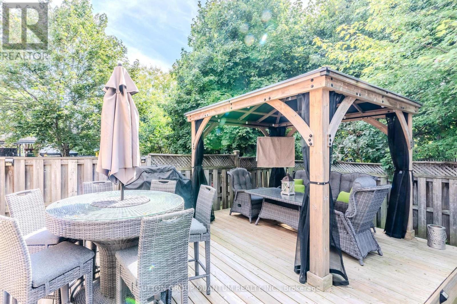 1237 Blackburn Drive, Oakville, Ontario  L6M 2W5 - Photo 18 - W12414134