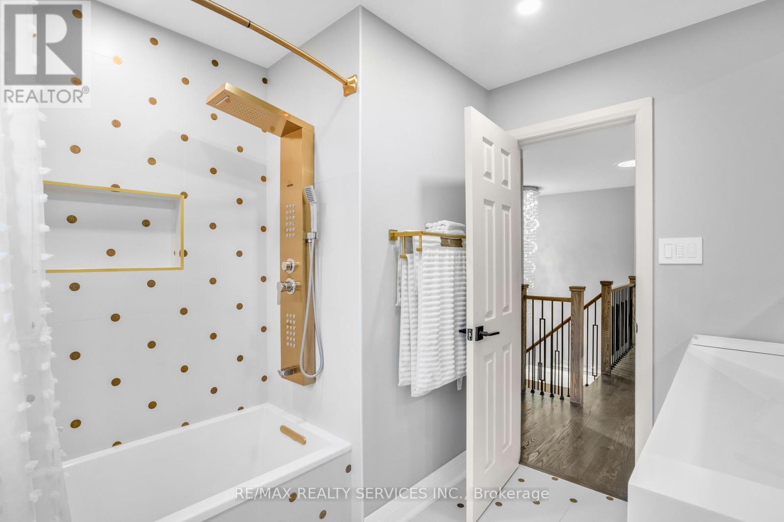 24 Marlow Place, Brampton, Ontario  L6S 2X3 - Photo 25 - W12414136
