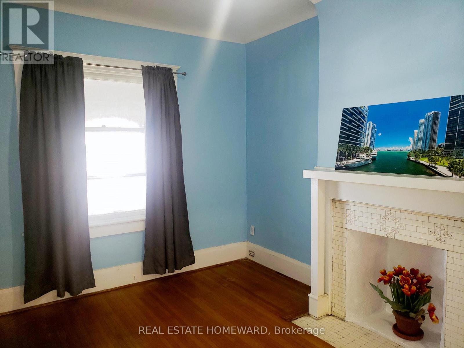 A - 1st Flr - 687 Dupont Street, Toronto, Ontario  M6G 1Z5 - Photo 2 - W12414140