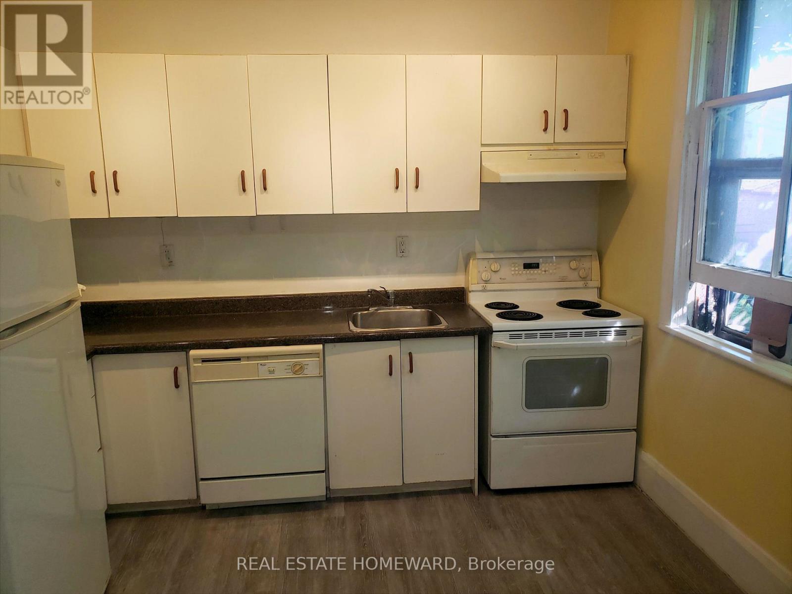 A - 1st Flr - 687 Dupont Street, Toronto, Ontario  M6G 1Z5 - Photo 9 - W12414140