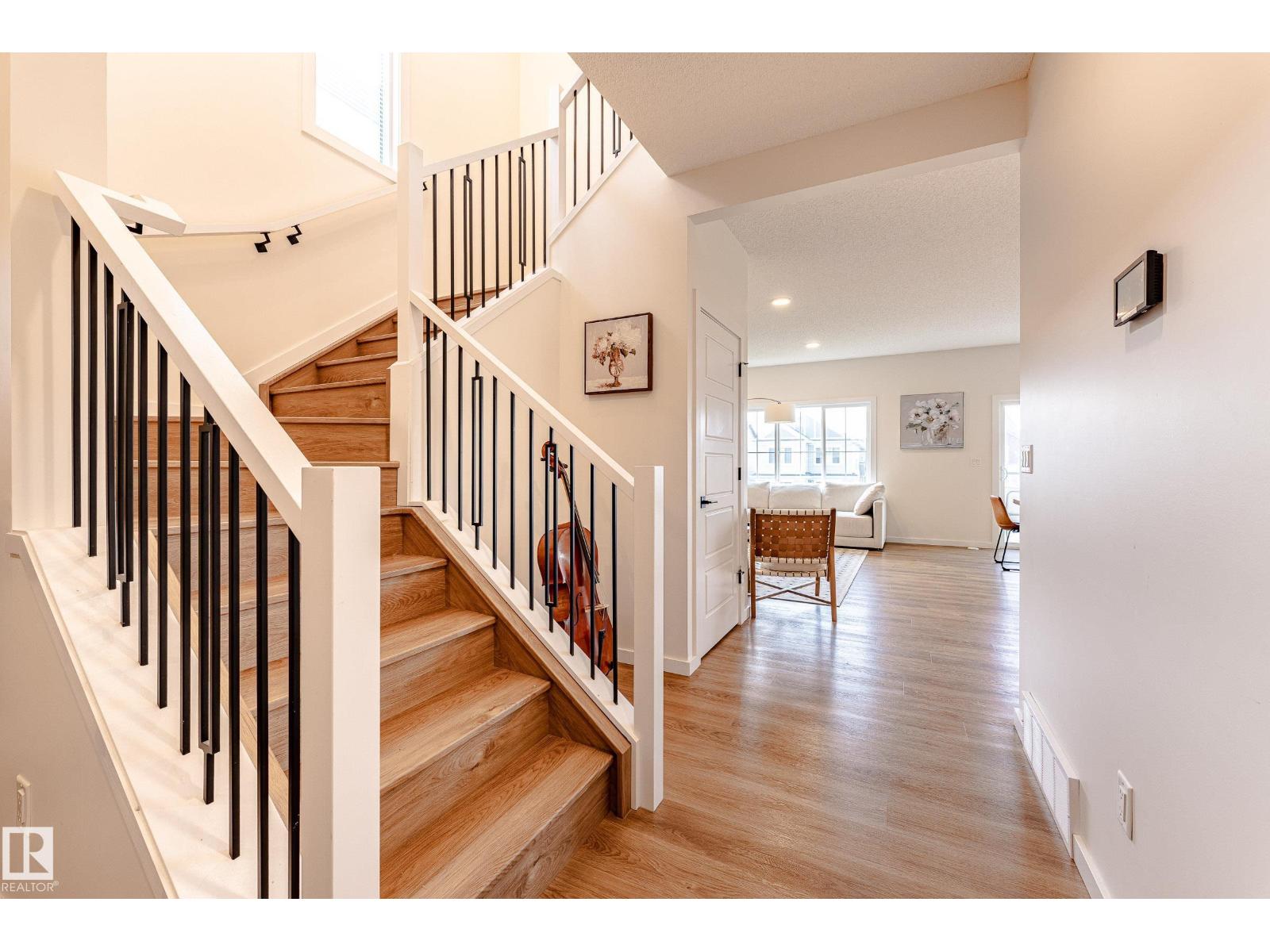 2684 Donaghey Crescent Sw, Edmonton, Alberta  T6W 4T1 - Photo 10 - E4458372