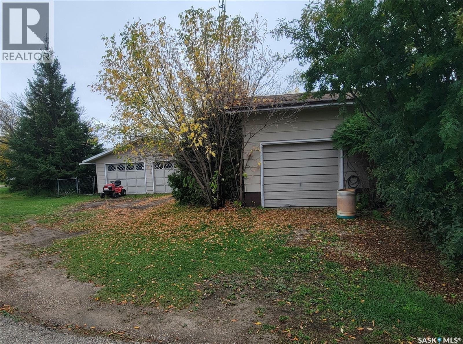 103 Brooks Avenue, Sturgis, Saskatchewan  S0A 4A0 - Photo 2 - SK018829