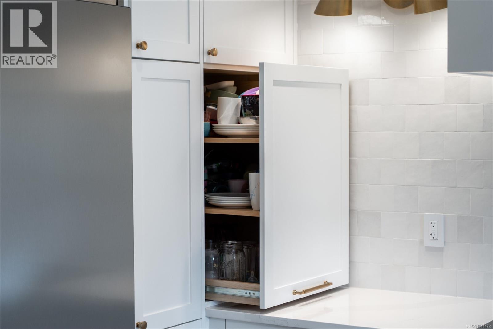 4 4583 Wilkinson Rd, Saanich, British Columbia V8Z 5C3 - Photo 13 - 1014472