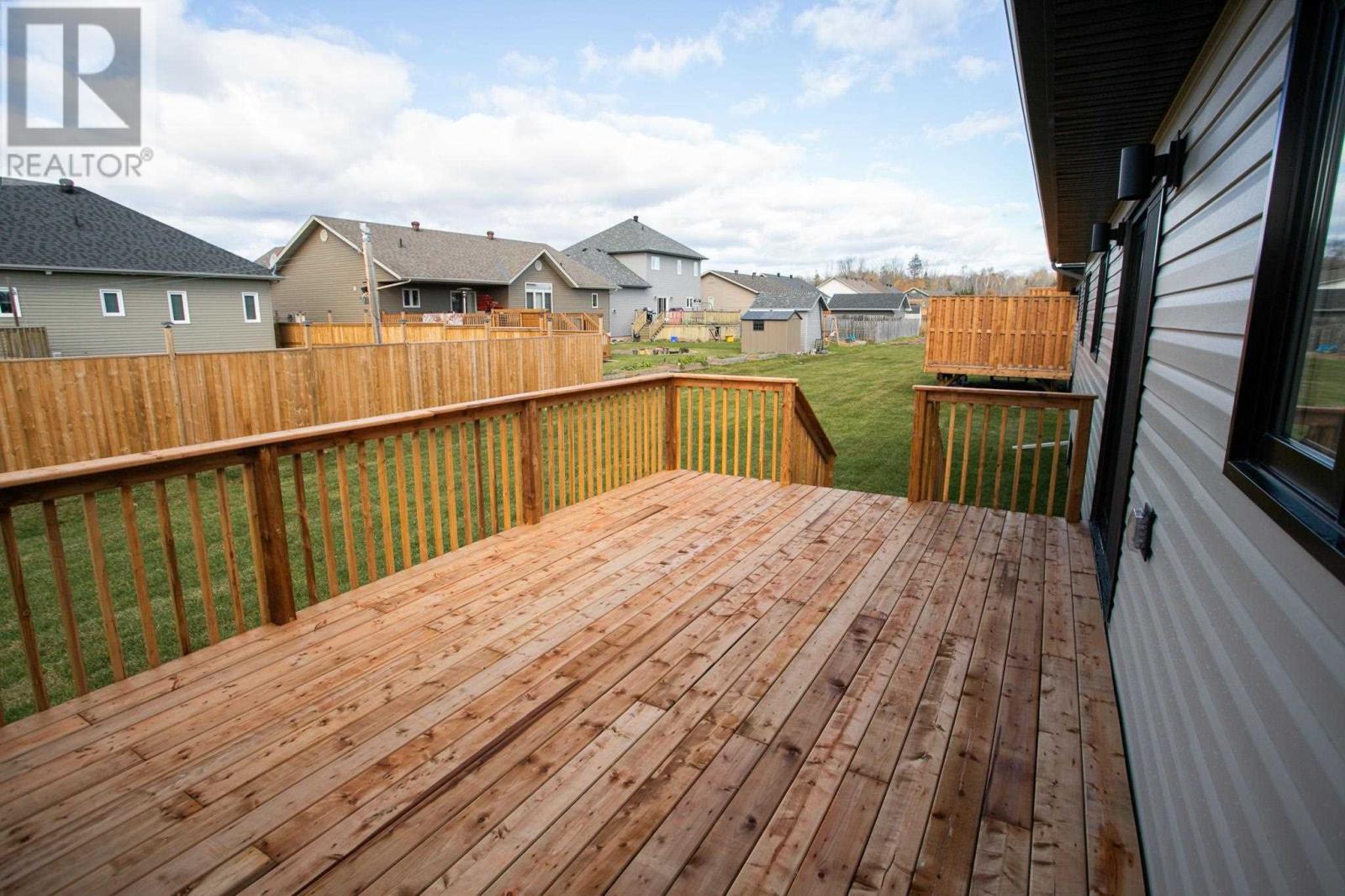 24 Noah Dr, Sault Ste. Marie, Ontario  P6C 6E6 - Photo 6 - SM252638