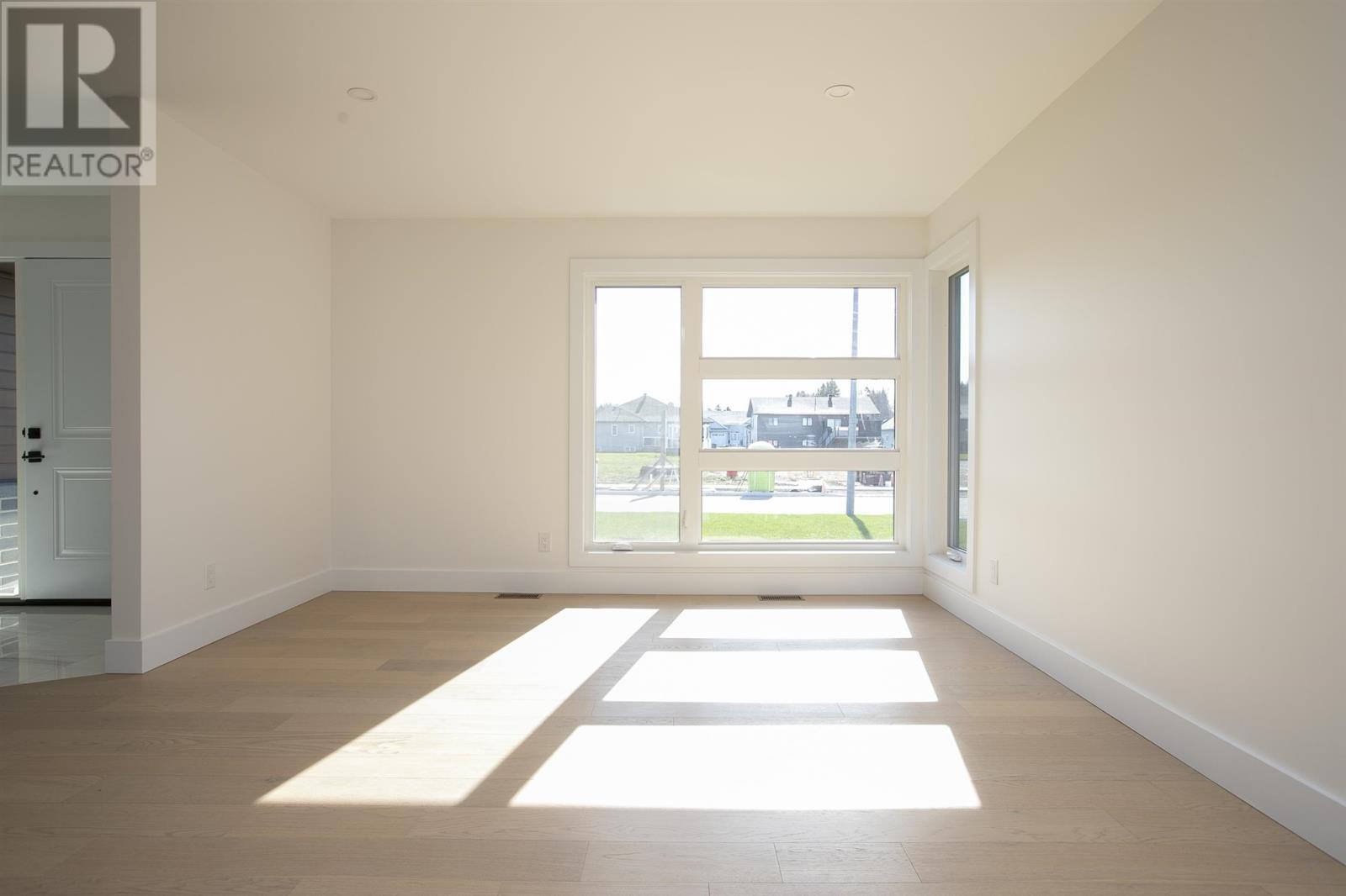 28 Noah Dr, Sault Ste. Marie, Ontario  P6C 6E6 - Photo 15 - SM252639