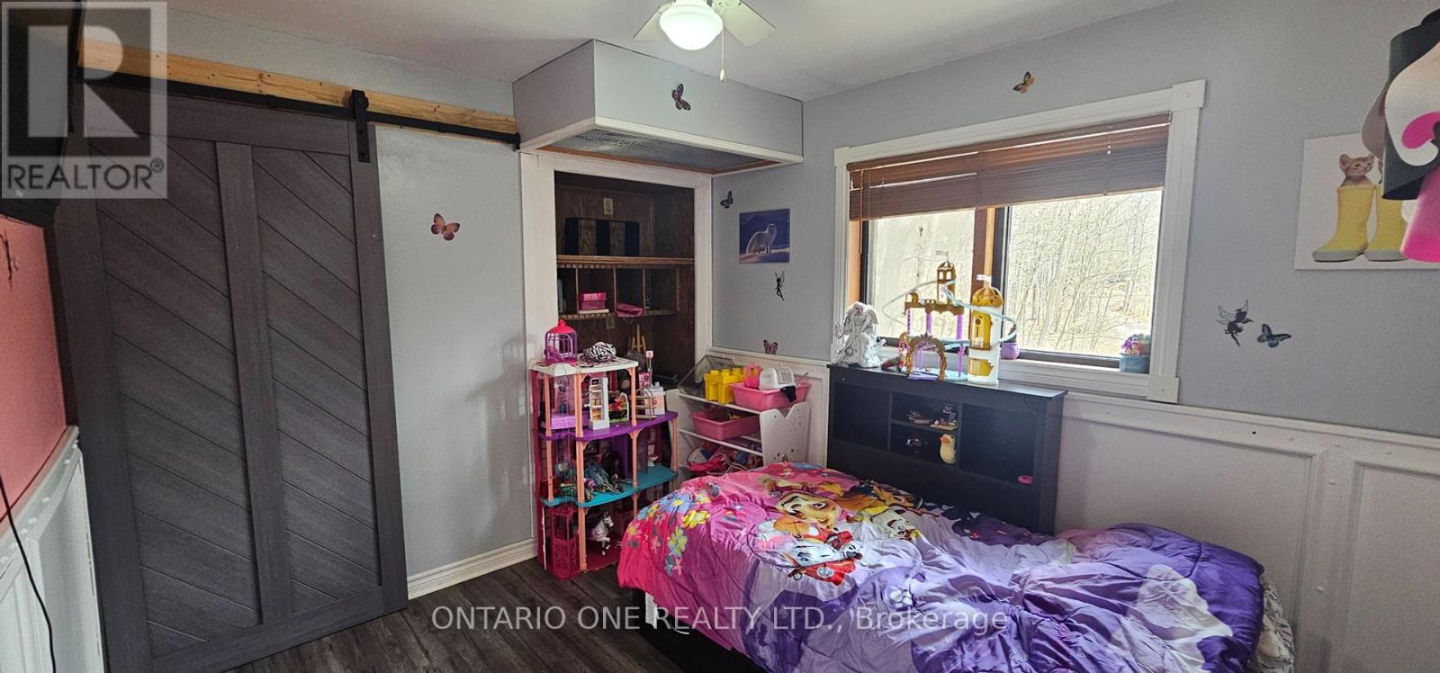 1045 Cowbell Lane, Gravenhurst, Ontario  P0E 1N0 - Photo 15 - X12414185