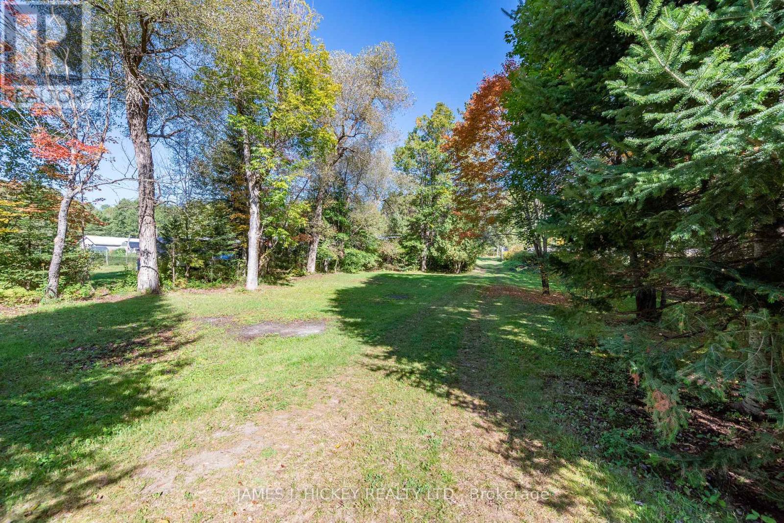 37091 Highway 17 Highway, Laurentian Hills, Ontario  K0J 2H0 - Photo 41 - X12413671