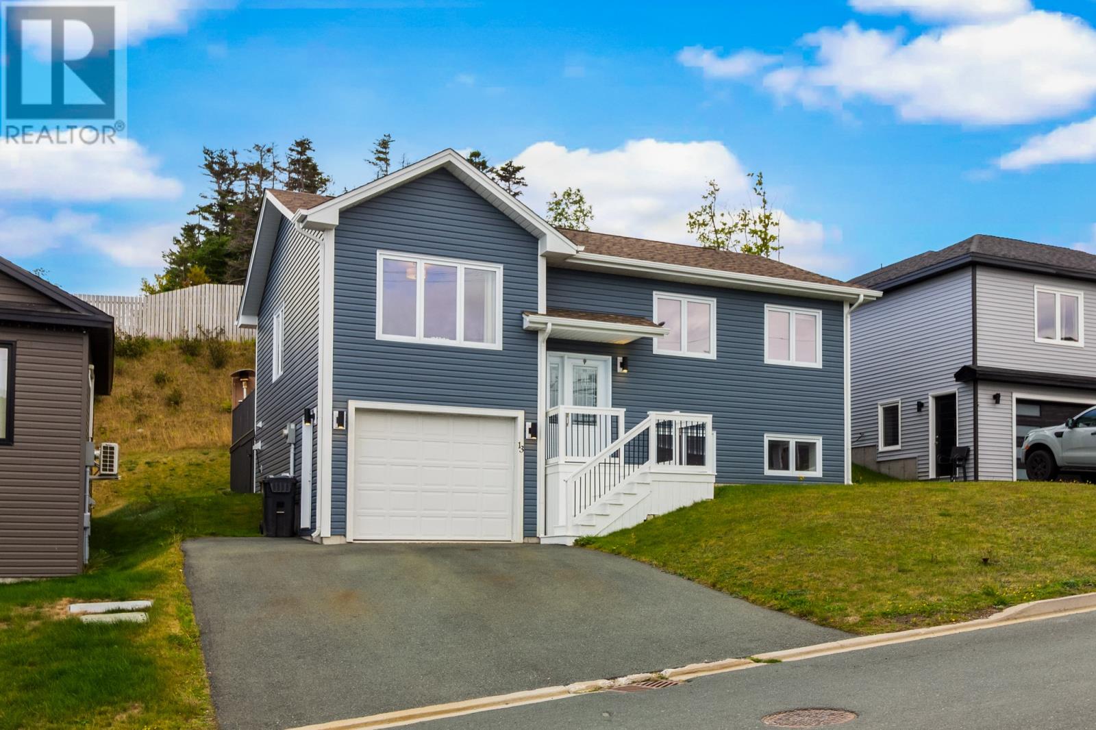 13 Phoenix Drive, Paradise, Newfoundland & Labrador  A1L 4H8 - Photo 2 - 1290611