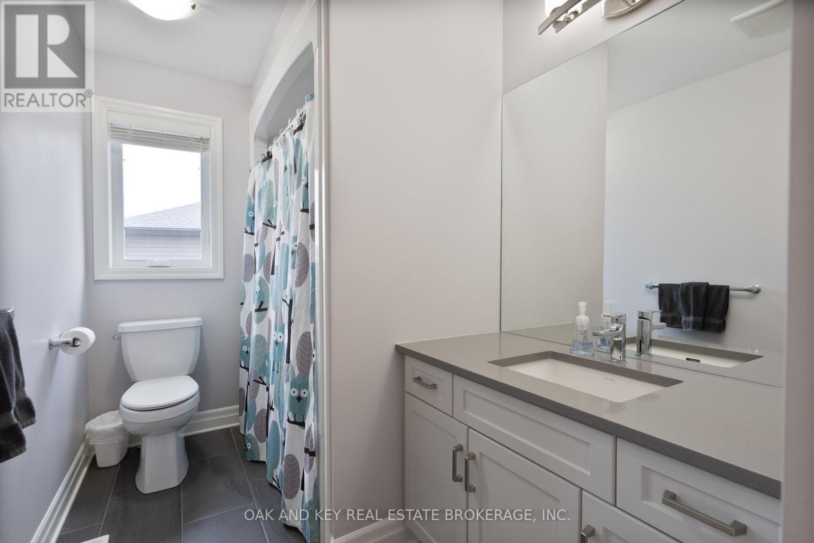 25 Hardy Court, Lucan Biddulph, Ontario  N0M 2J0 - Photo 14 - X12329963