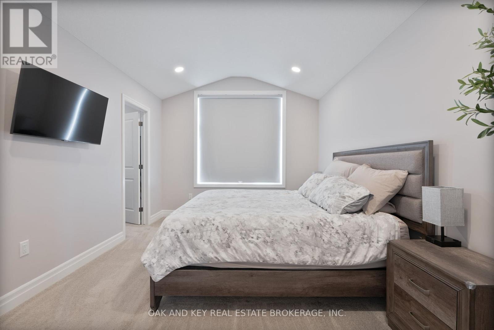 25 Hardy Court, Lucan Biddulph, Ontario  N0M 2J0 - Photo 21 - X12329963