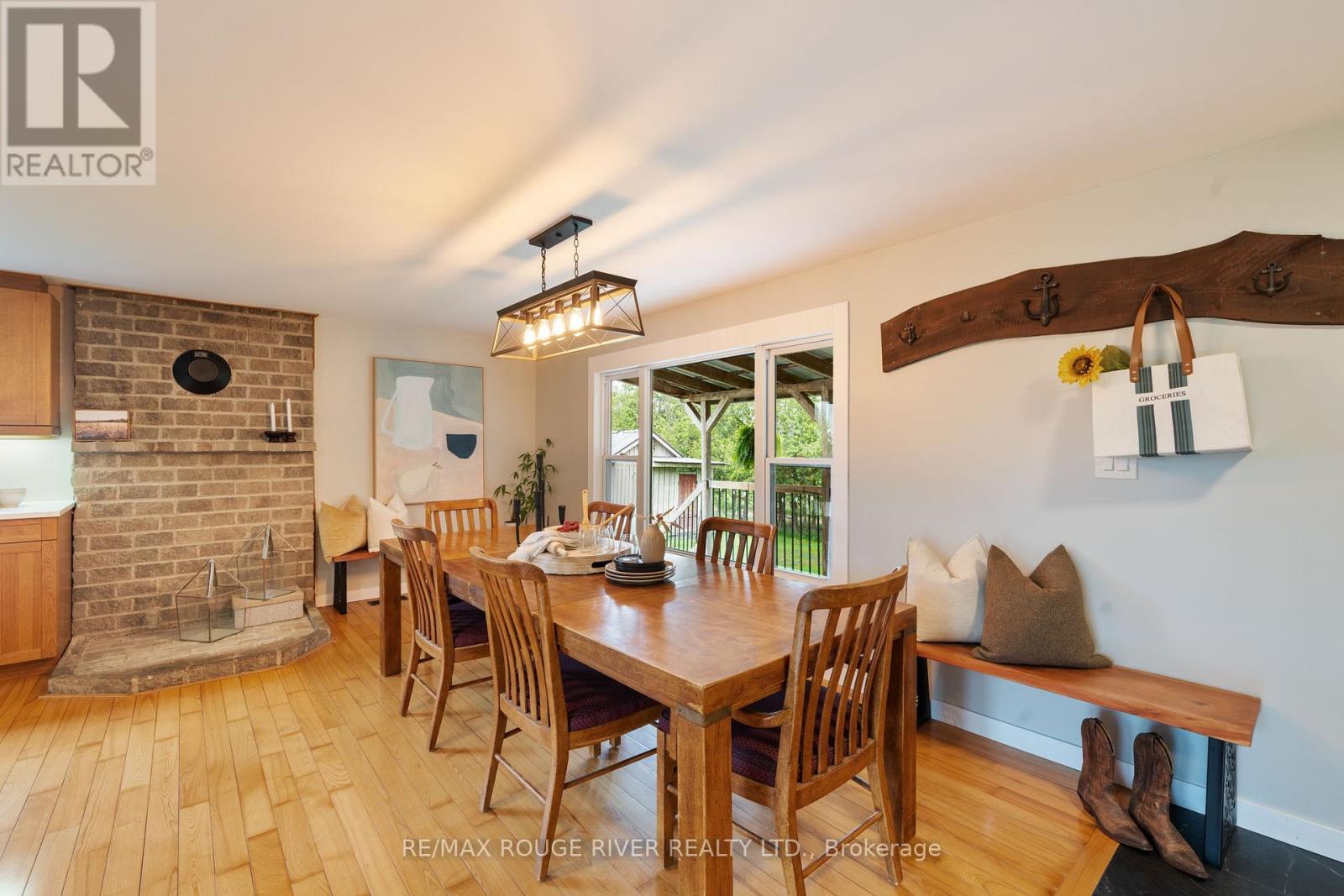 566 Cottingham Road, Kawartha Lakes, Ontario  K0L 2W0 - Photo 7 - X12412673