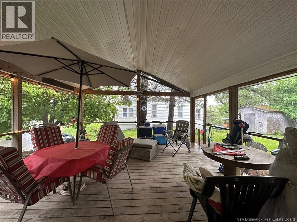 15 Cedar Street, Mcadam, New Brunswick  E6J 1V5 - Photo 17 - NB127004