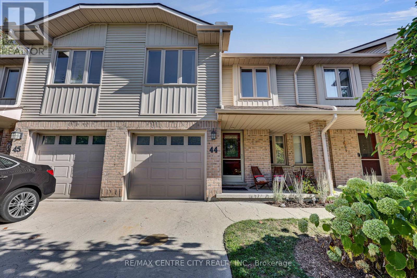 44 - 70 Glenroy Road, London South, Ontario  N5Z 4W9 - Photo 1 - X12414202