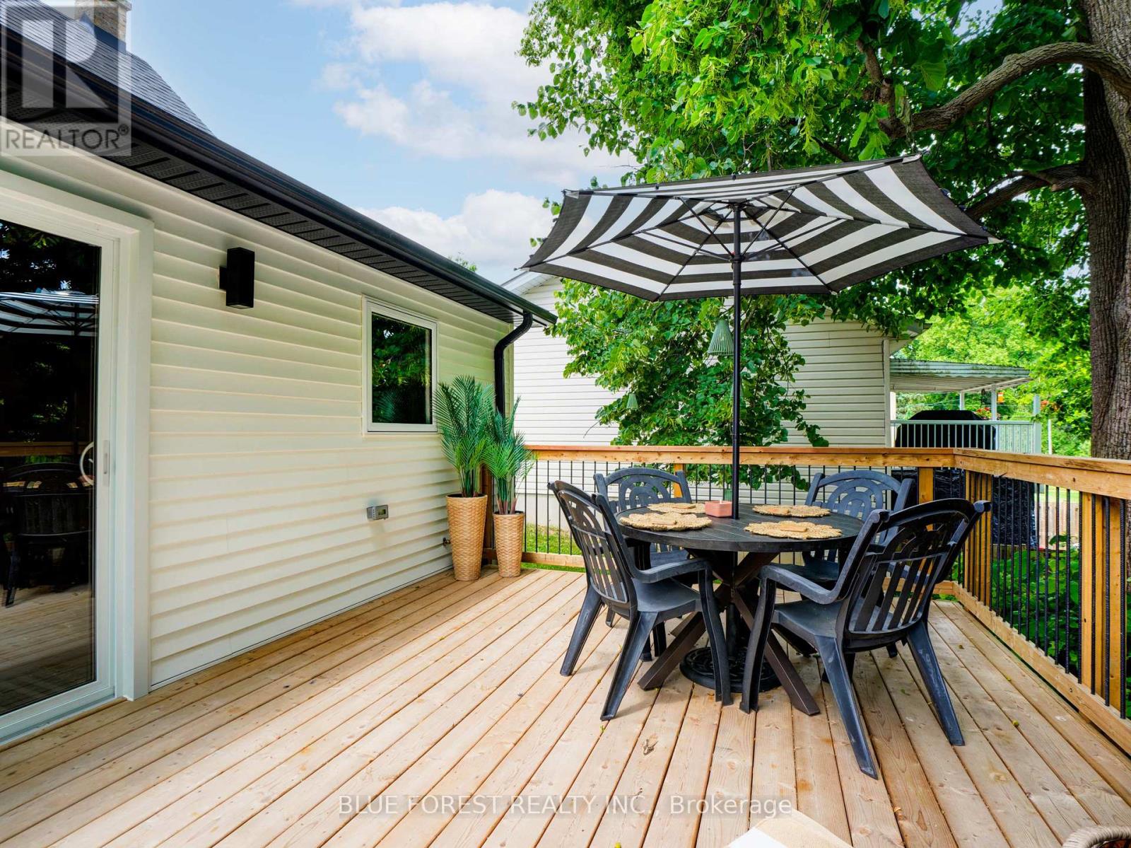 207 Monroe Street, West Elgin, Ontario  N0L 2C0 - Photo 39 - X12414206