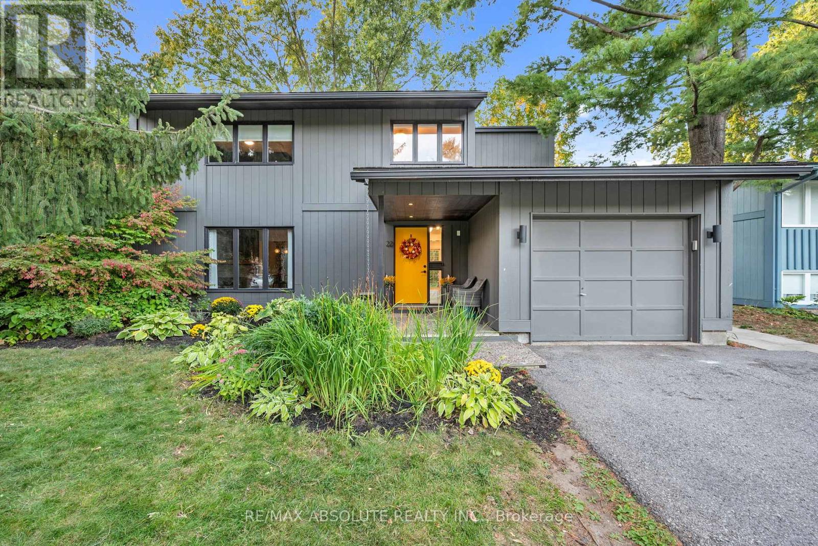 22 INUVIK CRESCENT, ottawa, Ontario