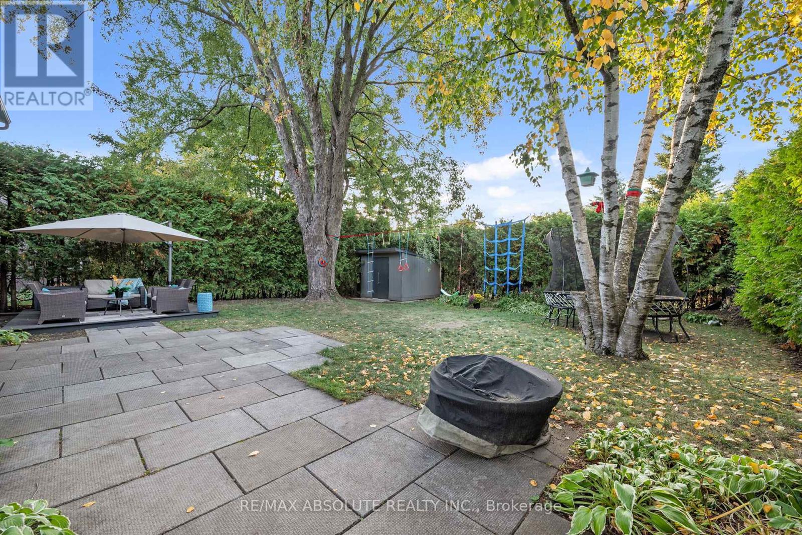 22 Inuvik Crescent, Ottawa, Ontario  K2L 1A2 - Photo 43 - X12414182