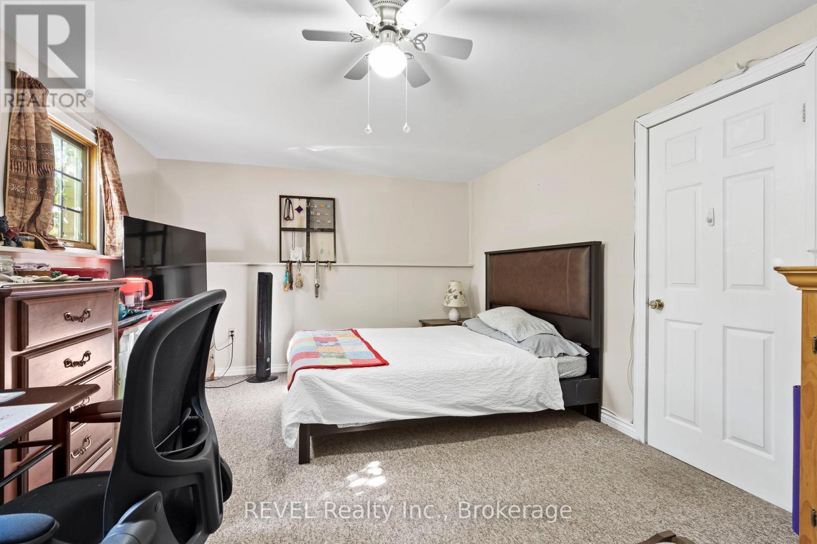 26 Vintage Crescent, St. Catharines, Ontario  L2S 3C2 - Photo 15 - X12414186