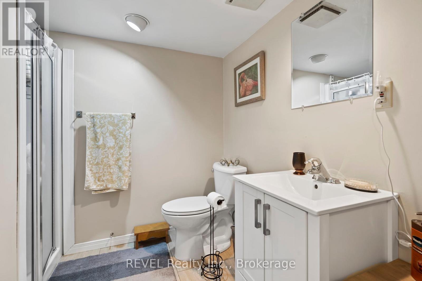 26 Vintage Crescent, St. Catharines, Ontario  L2S 3C2 - Photo 18 - X12414186